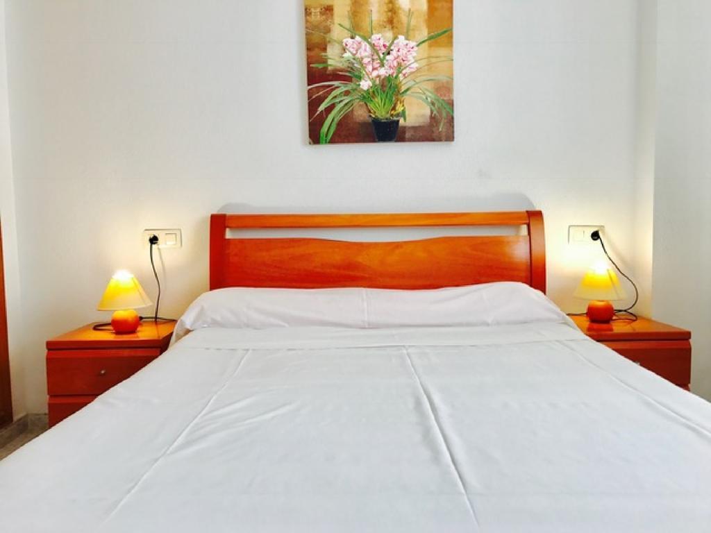 Apartamentos Boutique Playa 卡巴尼斯 外观 照片
