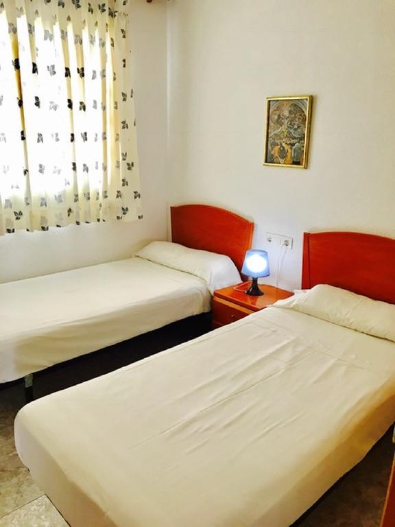 Apartamentos Boutique Playa 卡巴尼斯 外观 照片