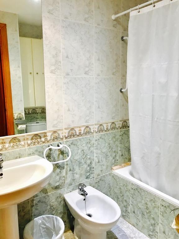 Apartamentos Boutique Playa 卡巴尼斯 外观 照片