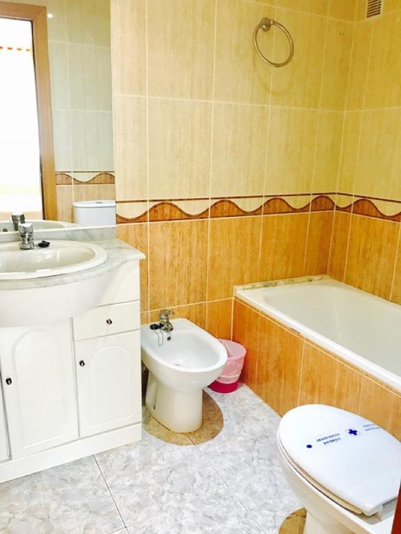 Apartamentos Boutique Playa 卡巴尼斯 外观 照片