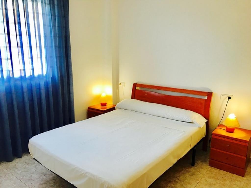 Apartamentos Boutique Playa 卡巴尼斯 外观 照片