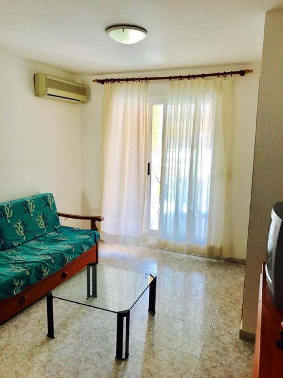 Apartamentos Boutique Playa 卡巴尼斯 外观 照片