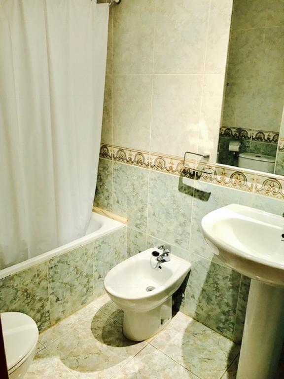 Apartamentos Boutique Playa 卡巴尼斯 外观 照片